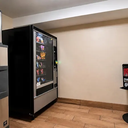 Microtel Inn & Suites By Wyndham Bozeman-2