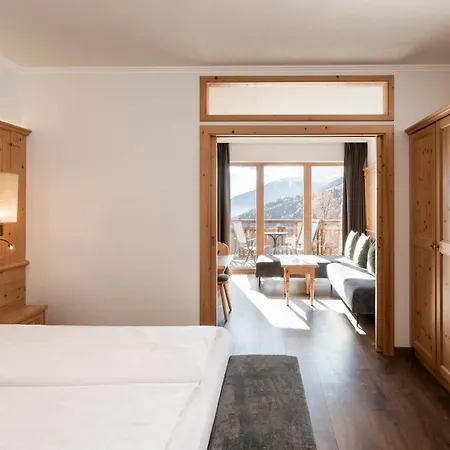 Parkhotel Holzerhof-2