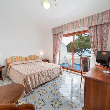 Hotel La Castellana-3