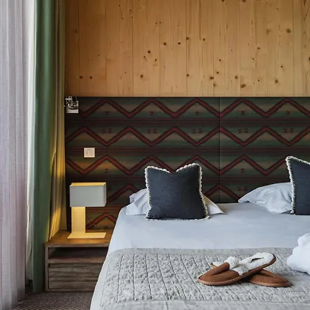 L'Aiguille Grive Chalets Hotel-2