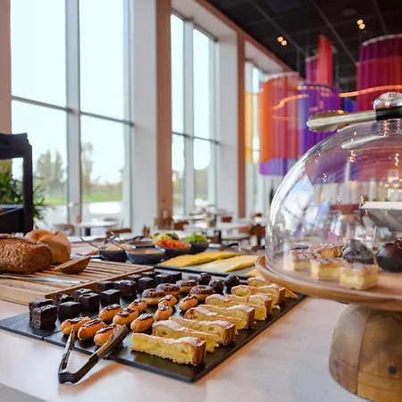 ibis Styles Rotterdam Ahoy-3