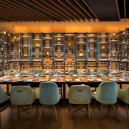 Sofitel Sydney Darling Harbour-3