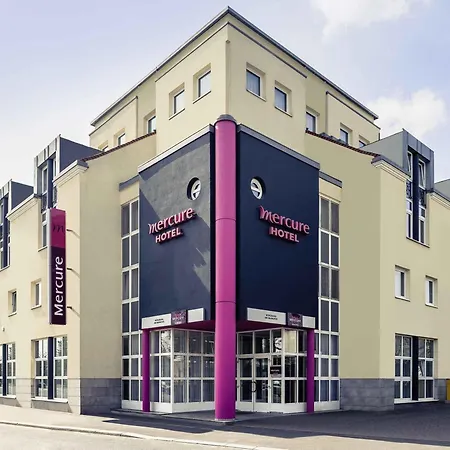 Mercure Hotel Würzburg am Mainufer-3