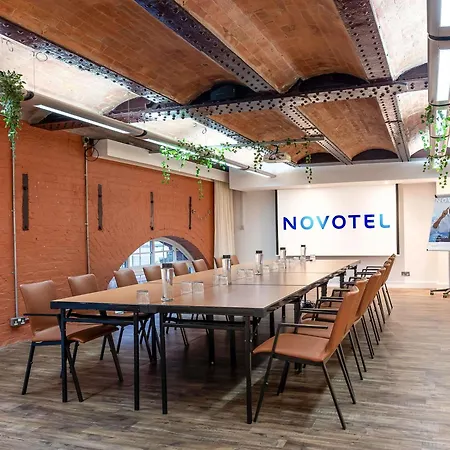 Novotel Cardiff Centre-2