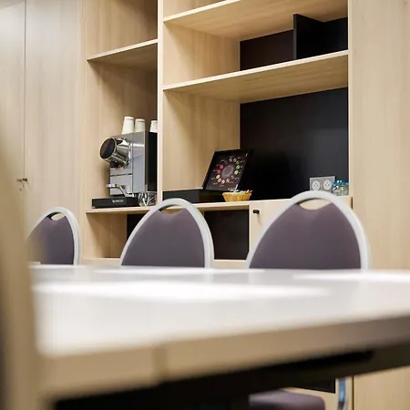 ibis Styles Bordeaux Begles Arena-3