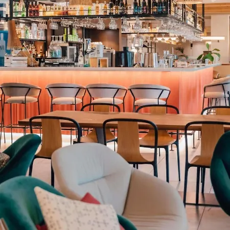 Mercure Avignon Tgv Hotel & Spa-3