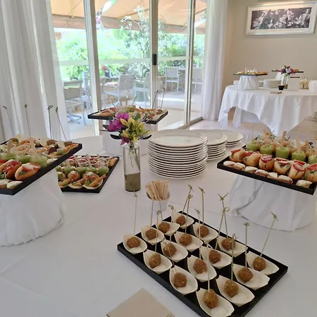 The Originals Boutique, Hotel Les Strelitzias-2