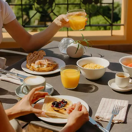 Hotel Bremon By Grup Duquessa-3