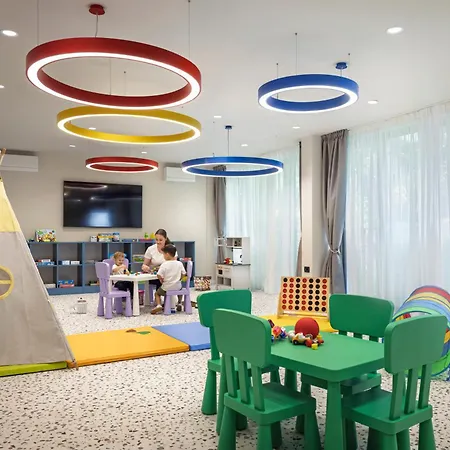 Remisens Hotel Lucija-2