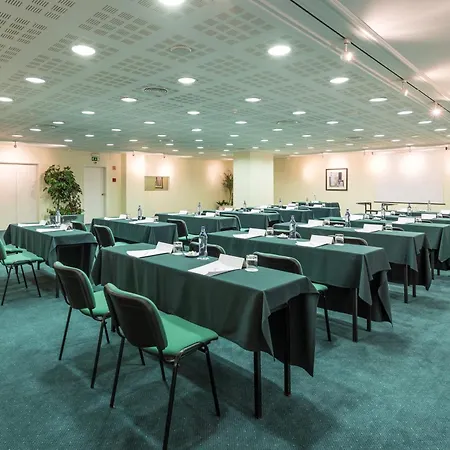 Holiday Inn Lisbon By Ihg-2