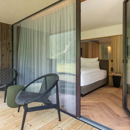 Hotel Gampen-3