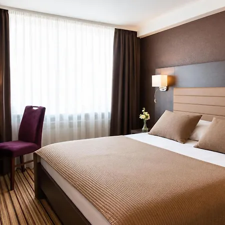Premier Hotel Rus-3