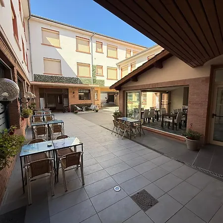 Hotel Chiffre-3