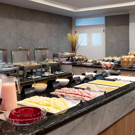 Miramar Hotel-3