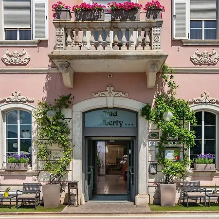 Hotel Liberty-3