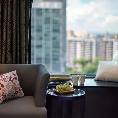 V Hotel Lavender-3