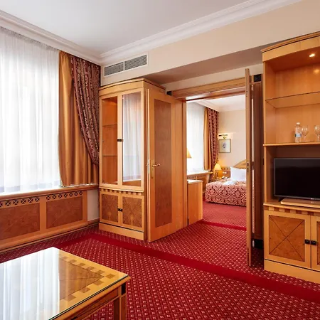 Natsionalny Hotel-2
