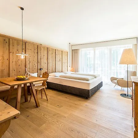 Boutique-Hotel Ballguthof Am Golfplatz-3