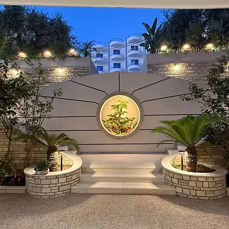 Hotel Saranda International-2