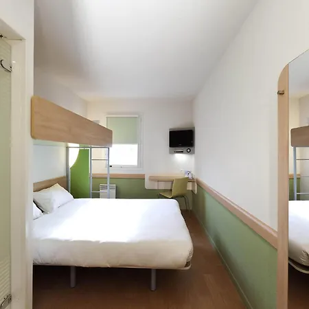 ibis budget Mantes-la-Jolie-2