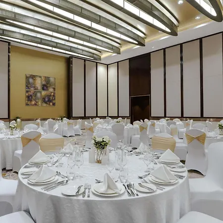 Swissotel Al Ghurair Dubai-3