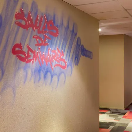 Ibis Styles Toulouse Centre Canal Du Midi-3