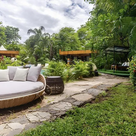Ocho Artisan Bungalows (Adults Only)-3