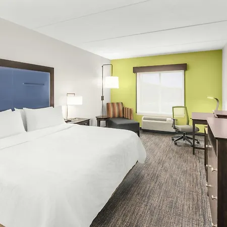Holiday Inn Express & Suites Wilmington-Newark By Ihg-2