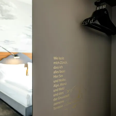 Motel One Zuerich-3