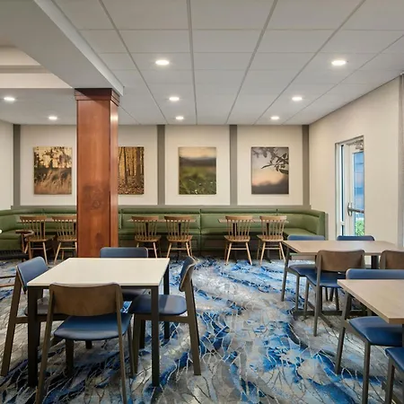Fairfield By Marriott Frankfort-2