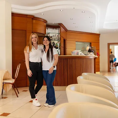 Hotel Ambasciatori-3