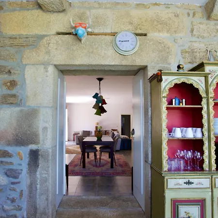 Casa Dalevada, Veade-2