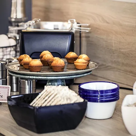 Ibis Styles Geneve Carouge-3