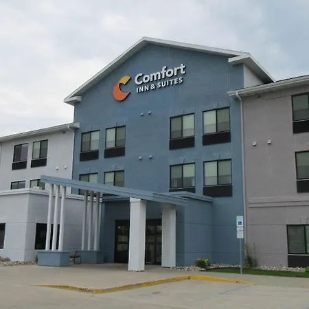 Comfort Inn & Suites Grand Forks Near Alerus Center-2