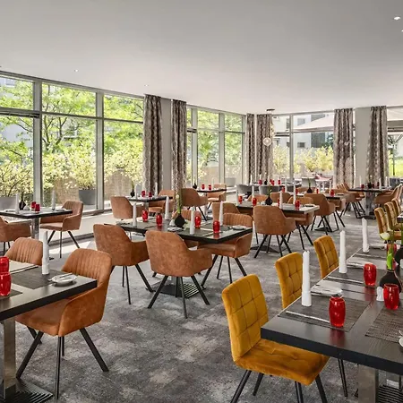 Ramada By Wyndham Essen-3