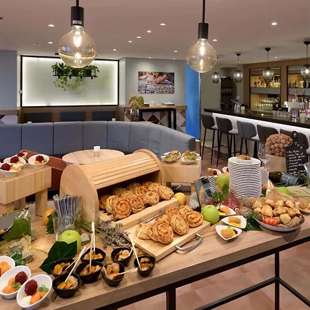 Mercure Hotel Koeln West-3