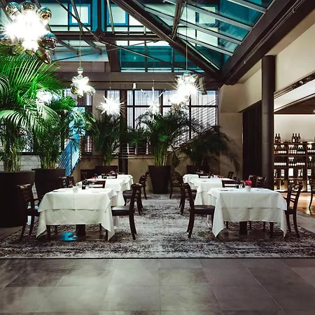 Four Points Sheraton Bolzano Bozen-3