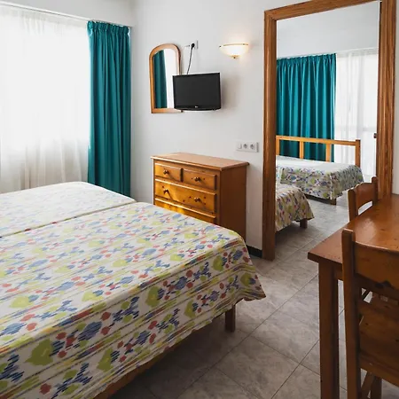 Hotel Amic Can Pastilla-3