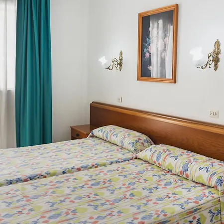 Hotel Amic Can Pastilla-2