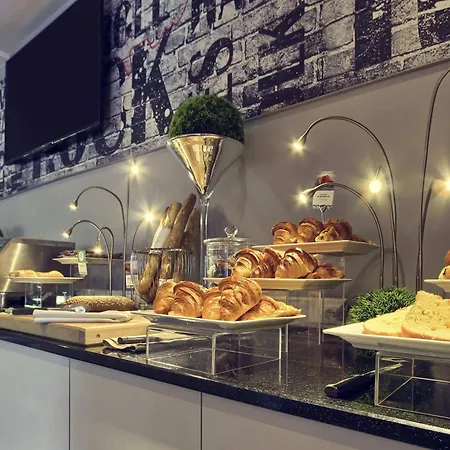 Mercure Paris Velizy-3