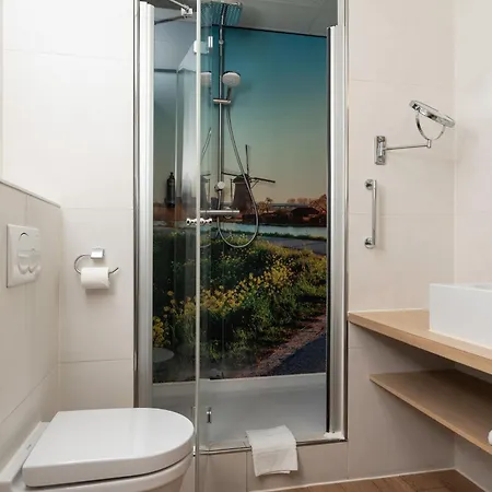 Mercure Hotel Schiphol Terminal-2
