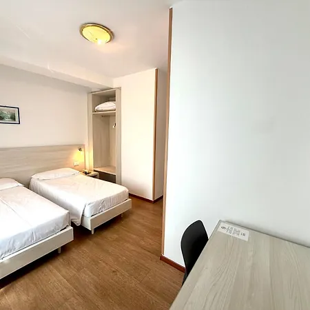 Hotel International-3