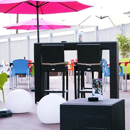 Hotel Crowne Plaza Madrid Airport-2