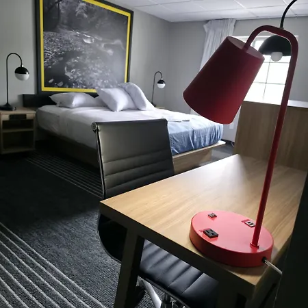 Super 8 By Wyndham Monticello Ny-3