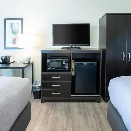 Quality Inn Palm Beach International Airport-3