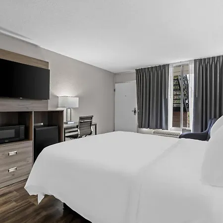 Quality Inn & Suites Ocala I-75-3