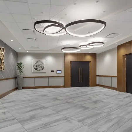 Crowne Plaza Lansing By Ihg-3