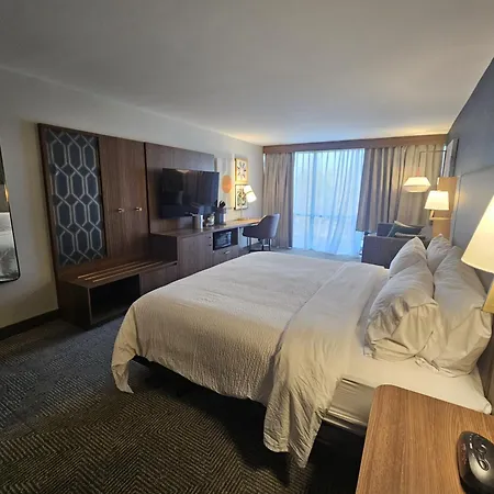 Holiday Inn Harrisburg I-81 Hershey Area By Ihg-2