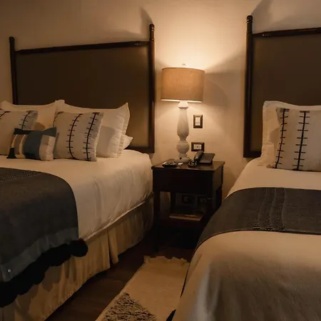 Los Pasos Boutique Hotel & Spa-2