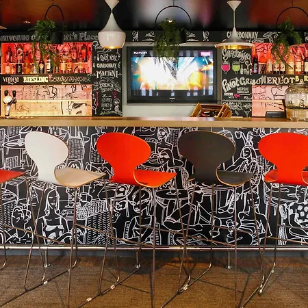 ibis Paris Gennevilliers-2